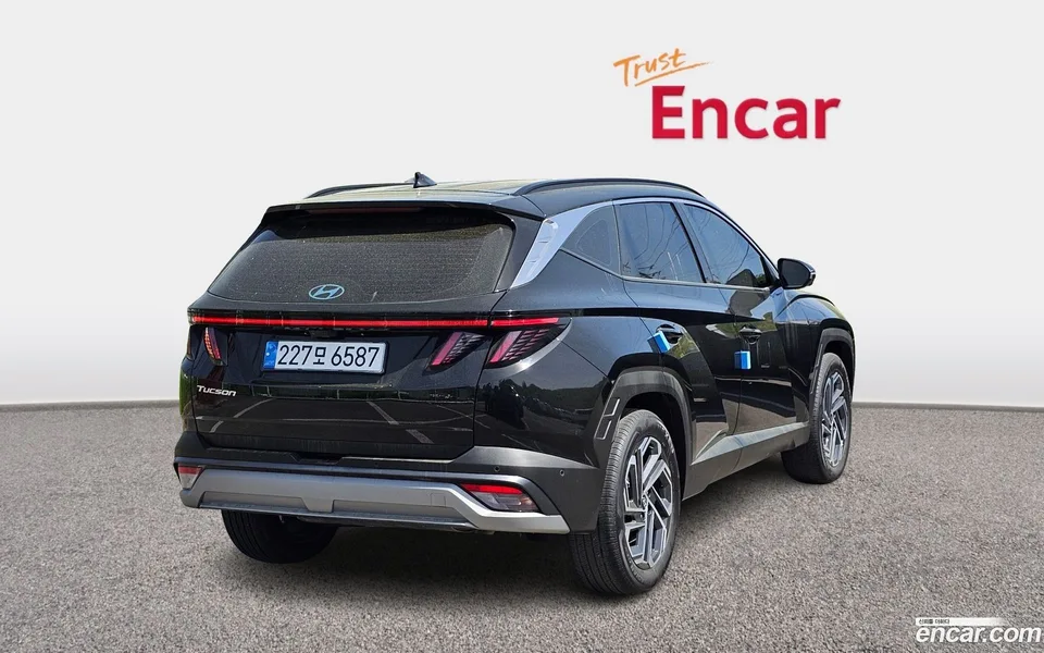 Hyundai Tucson NX4 1.6 2WD 2024 — миниатюра 2