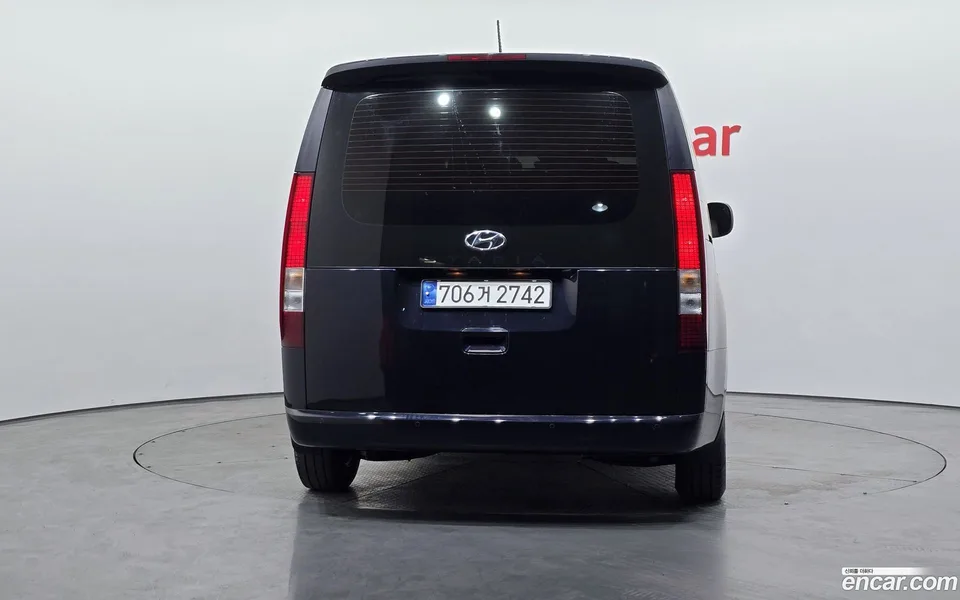 Hyundai Staria 11 2023 — миниатюра 4