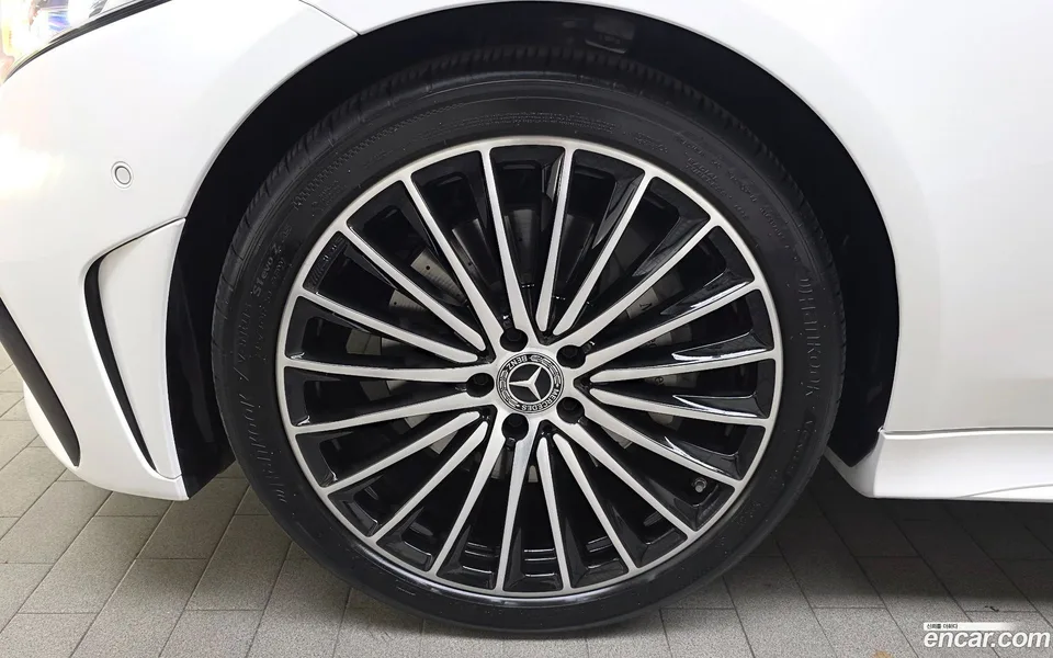 Mercedes-Benz CLS-Class CLS450 4MATIC AMG Line 2022 — миниатюра 5