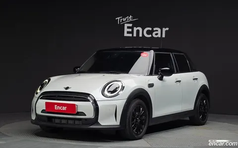 MINI Cooper 2023 купить в Москве