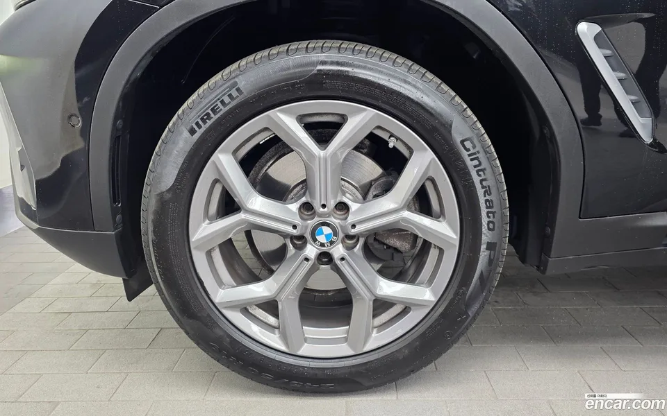 BMW X3 xDrive 20i 2022 — миниатюра 5