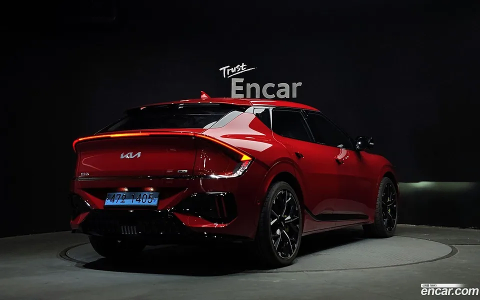 Kia EV6 GT 4WD 2025 — миниатюра 2