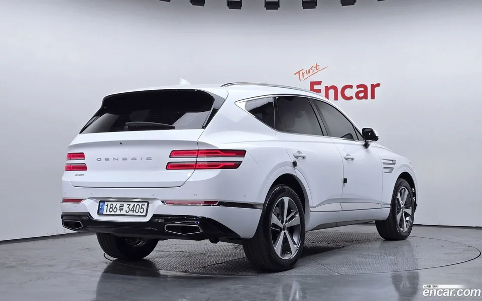 Genesis GV80 2.5T 2WD 2022 — миниатюра 2