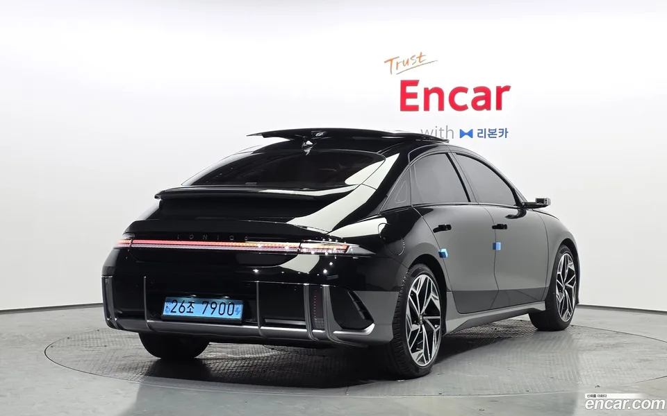 Hyundai Ioniq 6 2022 — миниатюра 2