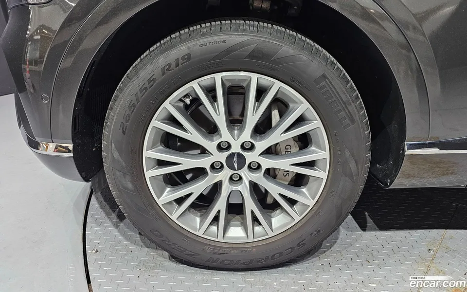 Genesis GV80 2.5T 2WD 2024 — миниатюра 5