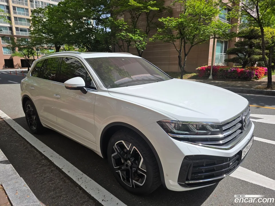 Volkswagen Touareg 3.0 TDI 2025 — миниатюра 2