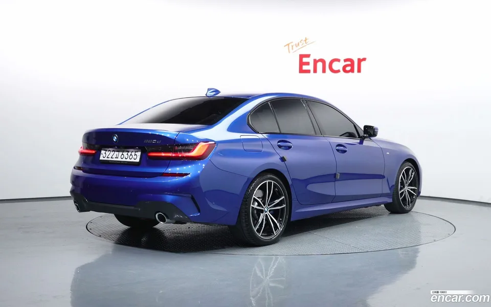 BMW 3 Series 320d M 2022 — миниатюра 2