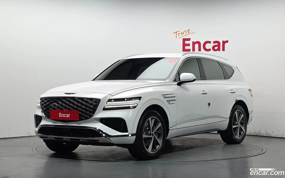 Genesis GV80 2.5T AWD 2024 — фото 1, купить с доставкой в Москву