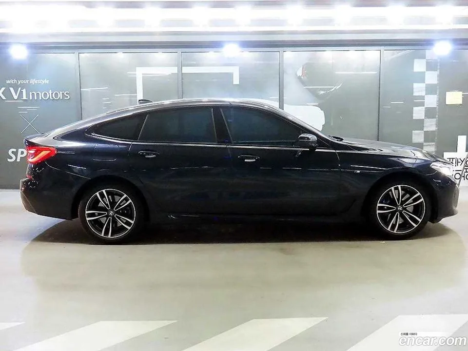 BMW 6 Series GT 620d xDrive M 2023 — миниатюра 3