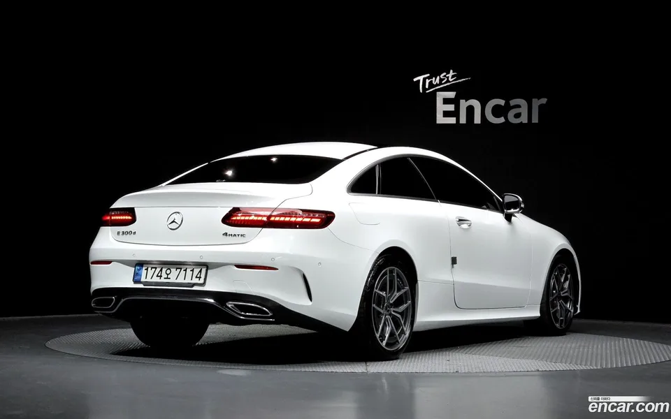 Mercedes-Benz E-Class E300d 4MATIC 2023 — миниатюра 2