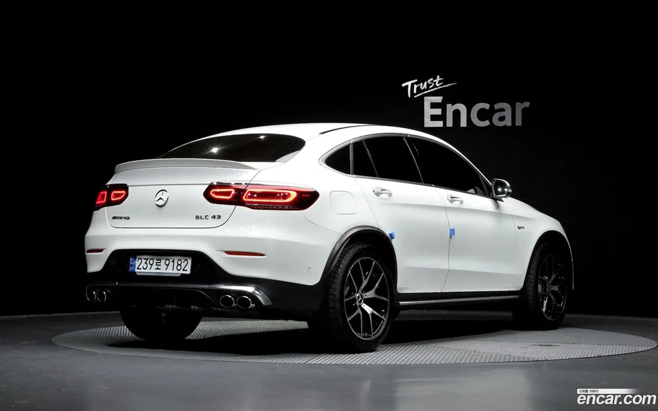 Mercedes-Benz GLC-Class AMG GLC43 4MATIC 2023 — миниатюра 2