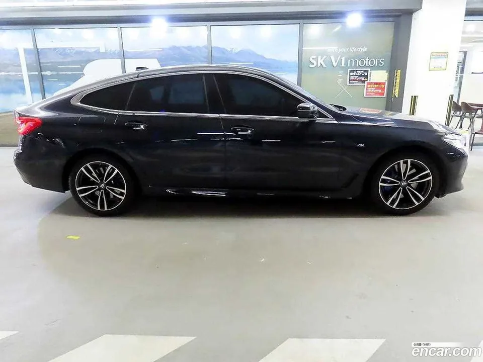 BMW 6 Series GT 620d M 2023 — миниатюра 3