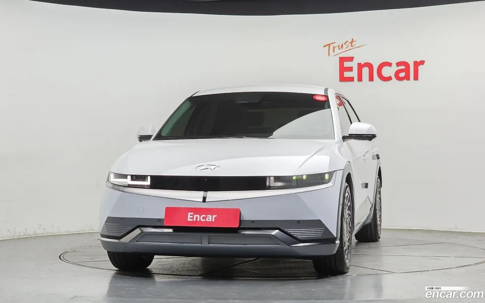 Hyundai Ioniq 5 2024 — миниатюра 3
