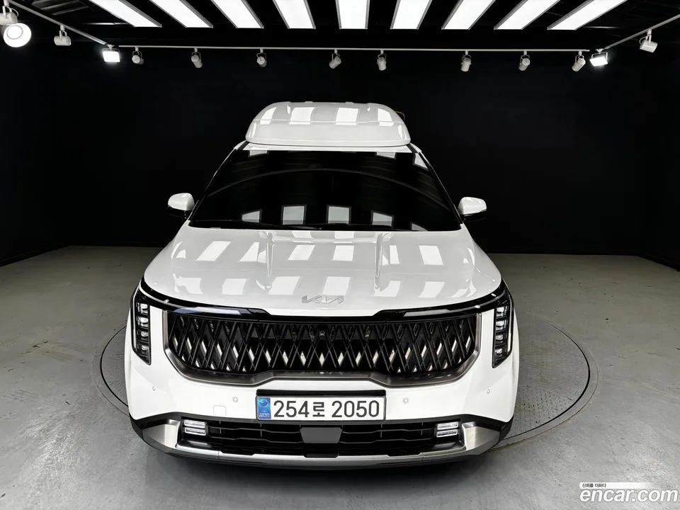 Kia Carnival 9 2025 — миниатюра 3