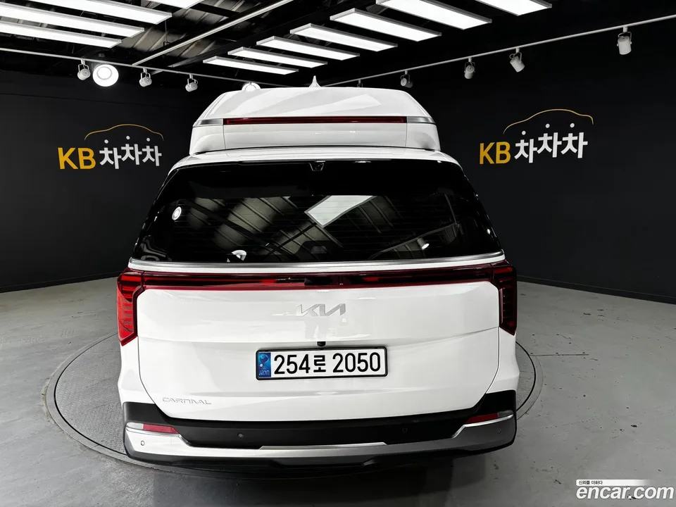 Kia Carnival 9 2025 — миниатюра 4