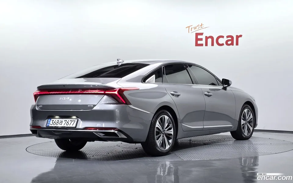 Kia K8 Hybrid 2022 — миниатюра 2