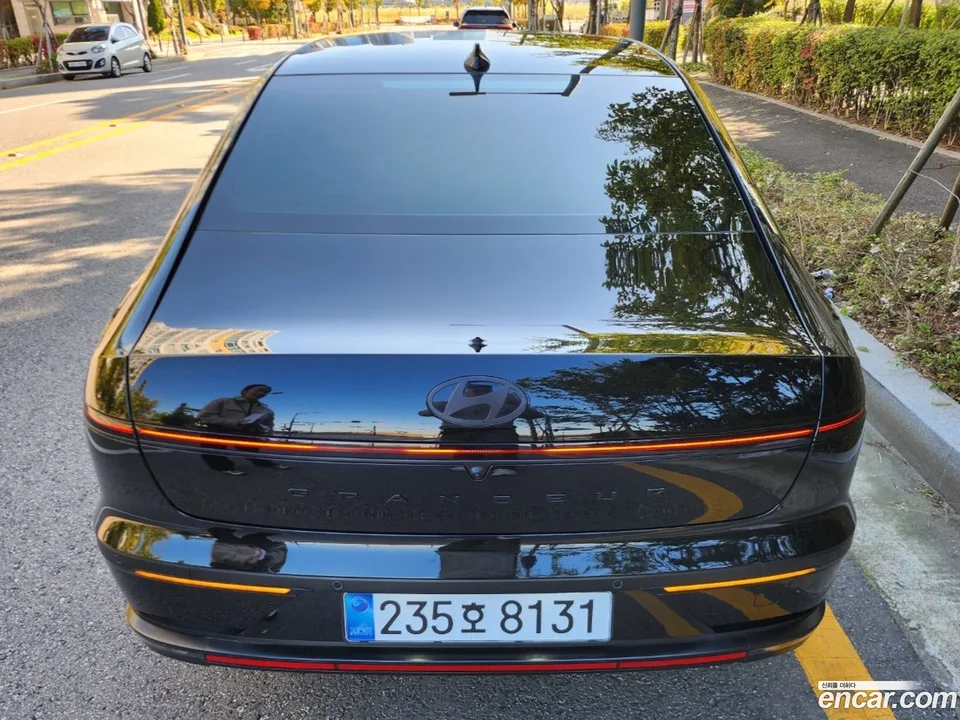 Hyundai Grandeur Hybrid 2025 — миниатюра 4