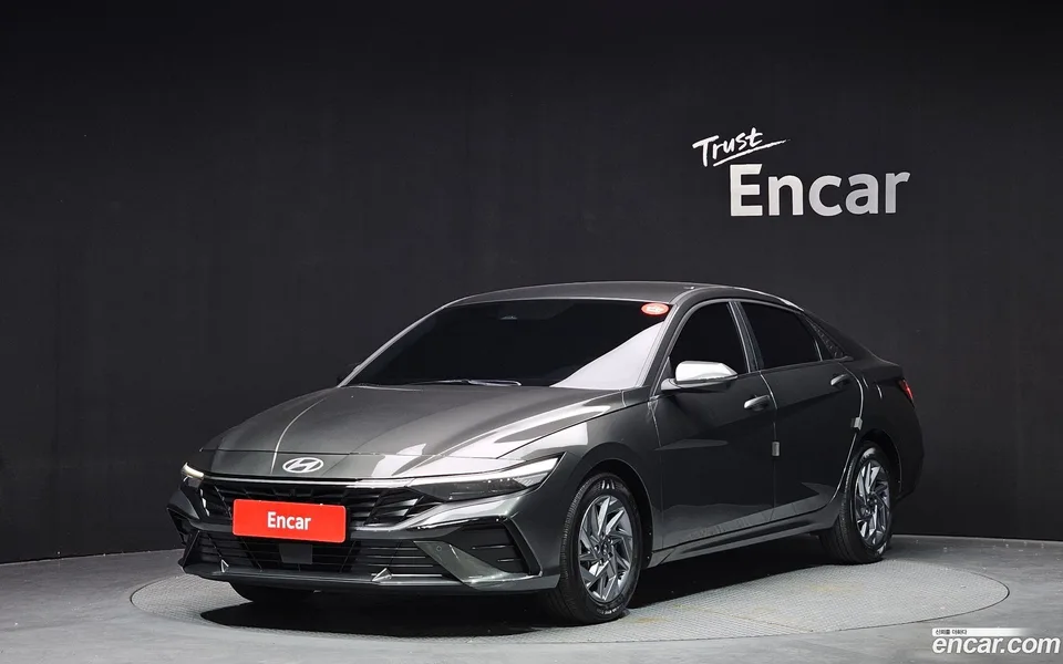 Hyundai Avante CN7 1.6 2023 — фото 1, купить с доставкой в Москву