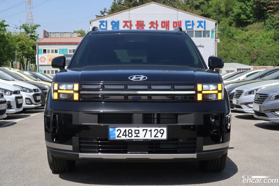 Hyundai SantaFe 2.5T 2WD 2024 — фото 1, купить с доставкой в Москву