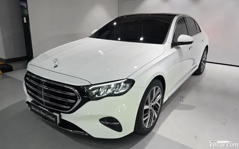Mercedes-Benz E-Class (W214) 2025 купить в Москве