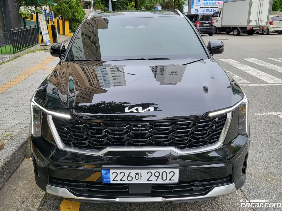 Kia Sorento HEV 1.6 2WD 2025 — фото 1, купить с доставкой в Москву
