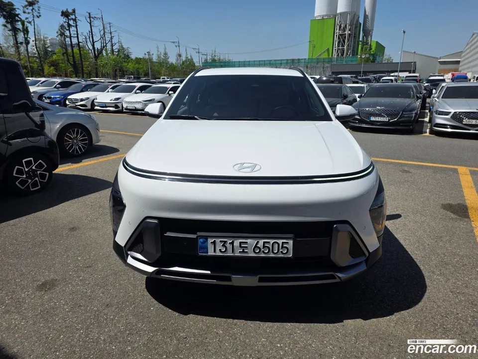 Hyundai Kona Hybrid 2024 — миниатюра 3