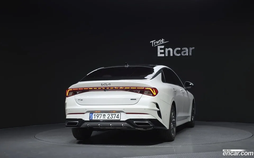 Kia K5 Hybrid 2022 — миниатюра 4