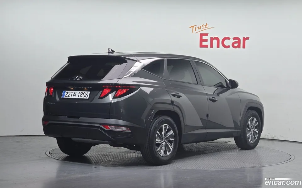 Hyundai Tucson Hybrid 2WD 2023 — миниатюра 2