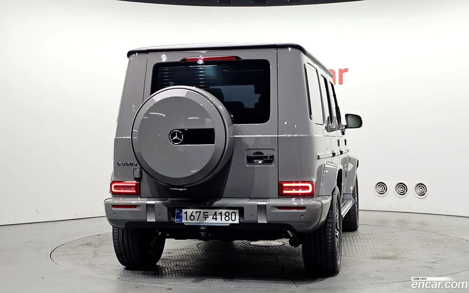 Mercedes-Benz G-Class G450d 2025 — миниатюра 4