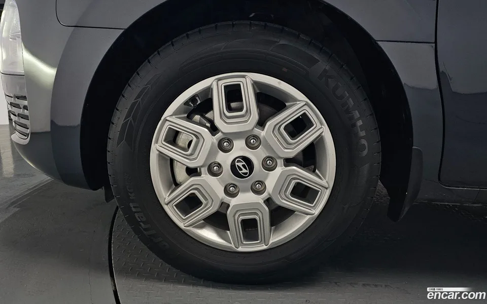 Hyundai Staria HEV 1.6 5 2024 — миниатюра 5