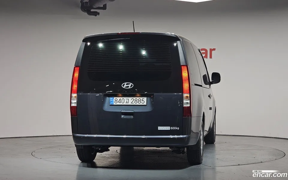 Hyundai Staria HEV 1.6 5 2024 — миниатюра 4