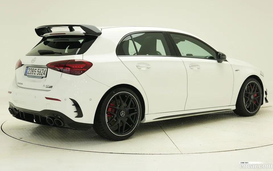 Mercedes-Benz A-Class AMG A45 4MATIC+ 2025 — миниатюра 2