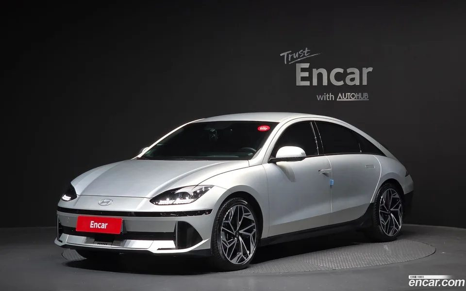 Hyundai Ioniq 6 AWD 2023 — фото 1, купить с доставкой в Москву