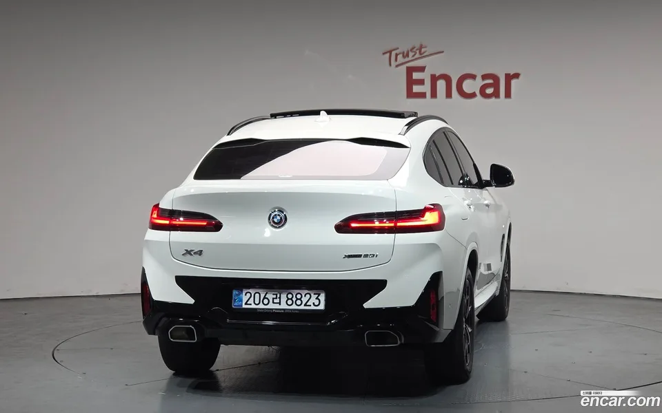 BMW X4 xDrive20i M 2024 — миниатюра 4