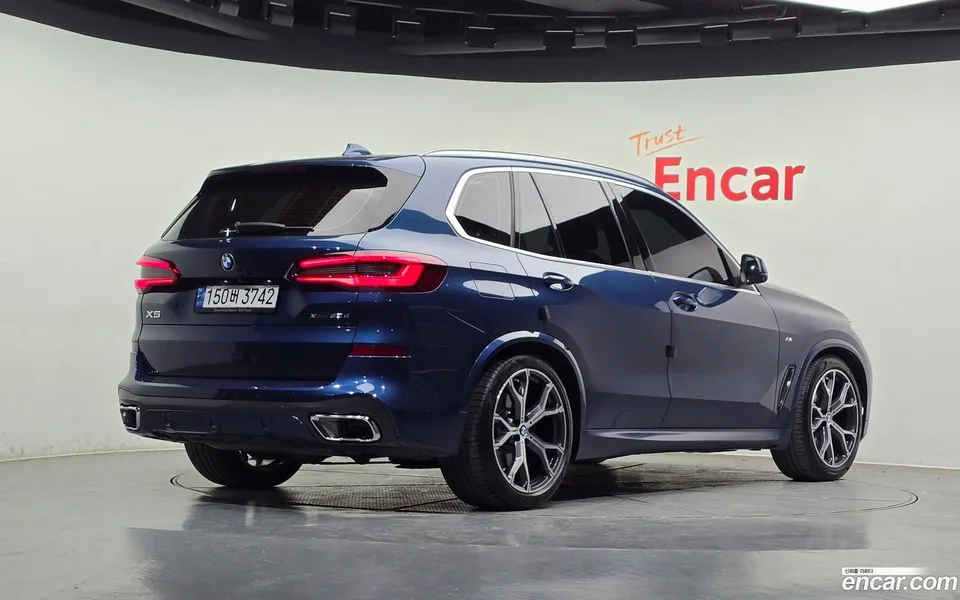 BMW X5 xDrive 30d M 2022 — миниатюра 2