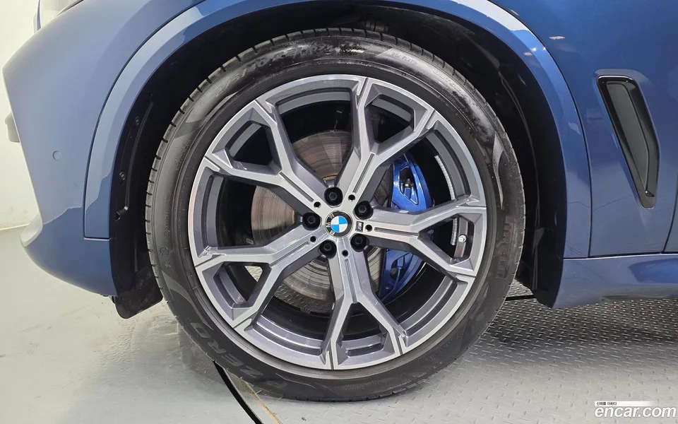 BMW X5 xDrive 30d M 2022 — миниатюра 5