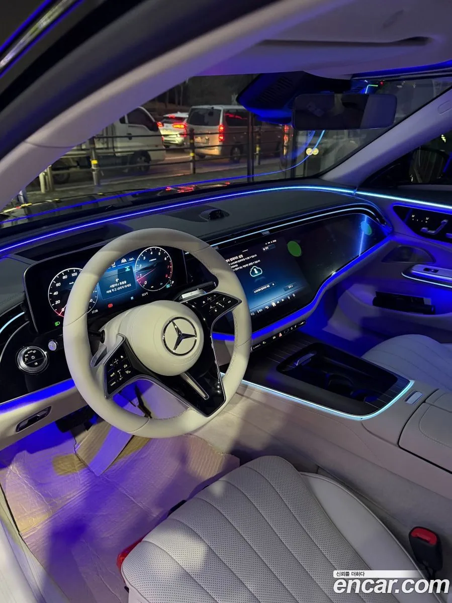Mercedes-Benz E-Class E300 4MATIC 2025 — фото 1, купить с доставкой в Москву