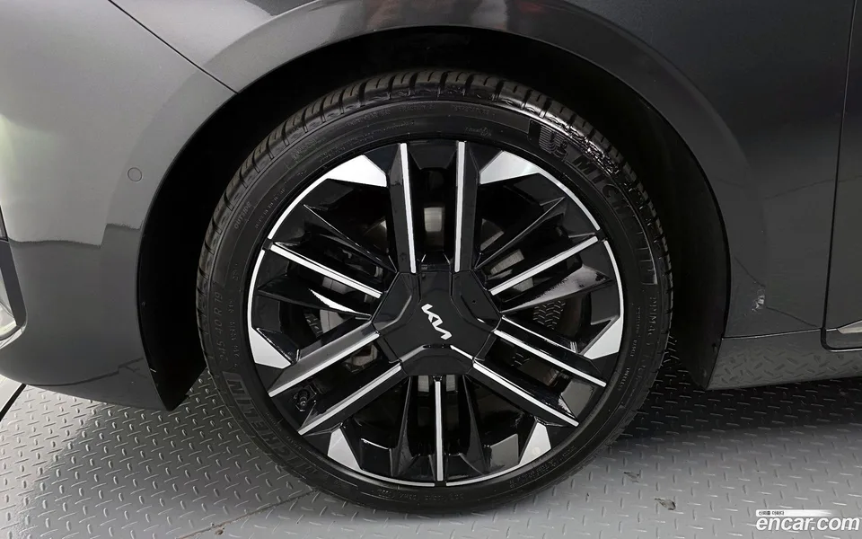 Kia K8 Hybrid 2025 — миниатюра 5