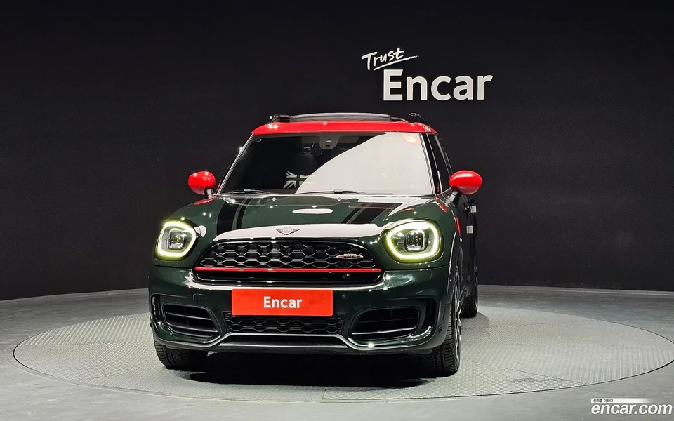 MINI Cooper S Countryman JCW 2023 — миниатюра 3