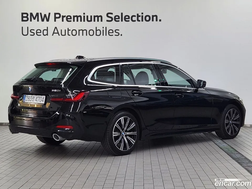 BMW 3 Series 320i 2025 — миниатюра 2