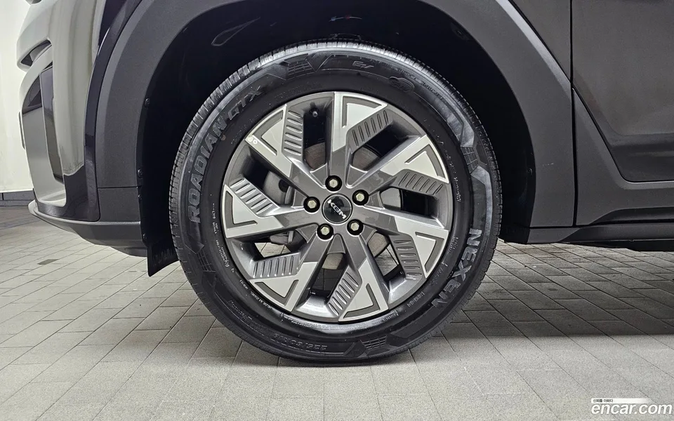 KG Mobility Torres EVX E7 2025 — миниатюра 5