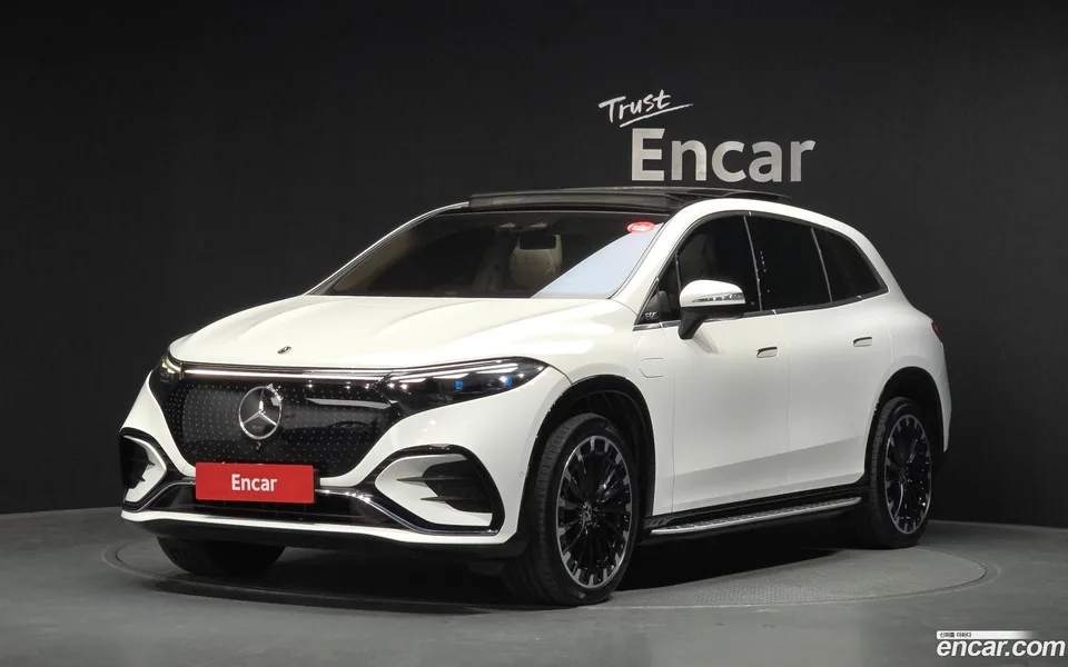 Mercedes-Benz EQS SUV EQS580 4MATIC 2023 — фото 1, купить с доставкой в Москву
