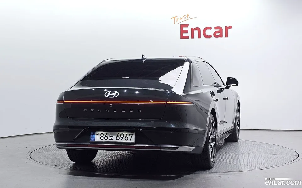Hyundai Grandeur 3.5 2WD 2023 — миниатюра 4