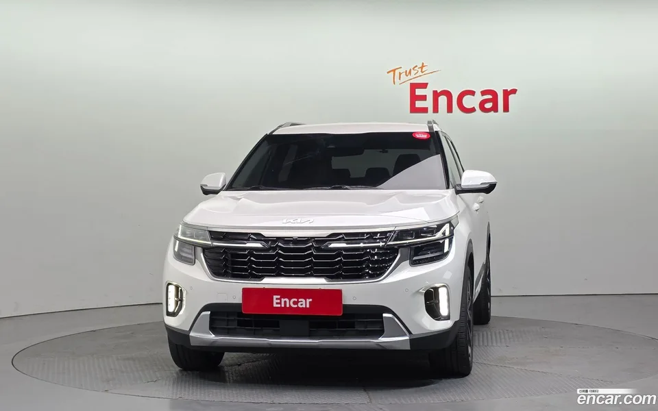 Kia Seltos 2.0 2WD 2022 — миниатюра 3