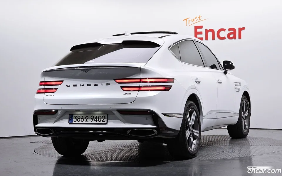 Genesis GV80 Coupe 2.5T AWD 2024 — миниатюра 2