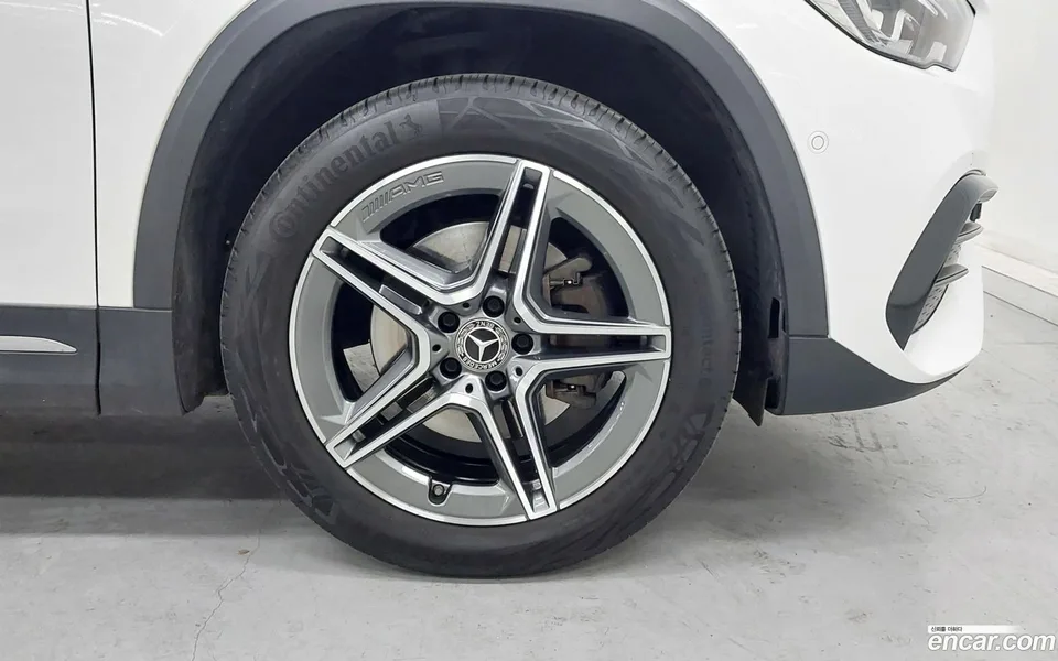 Mercedes-Benz GLA-Class GLA250 4MATIC 2023 — миниатюра 5