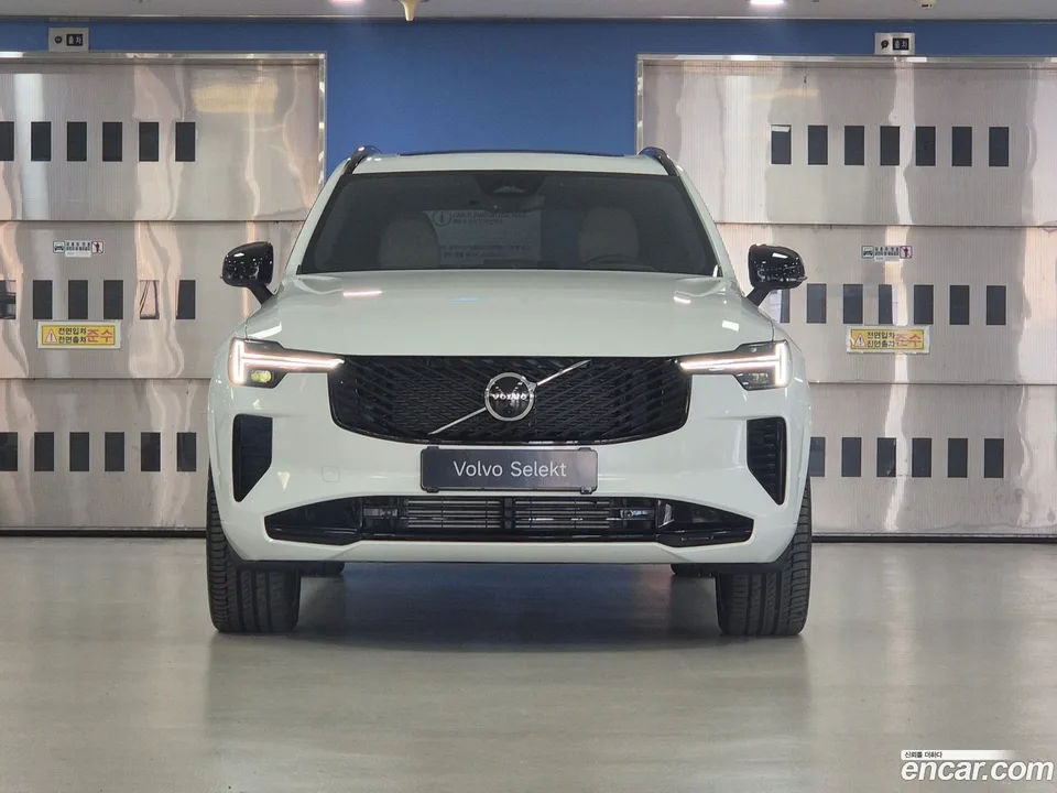 Volvo XC90 T8 2025 — миниатюра 2