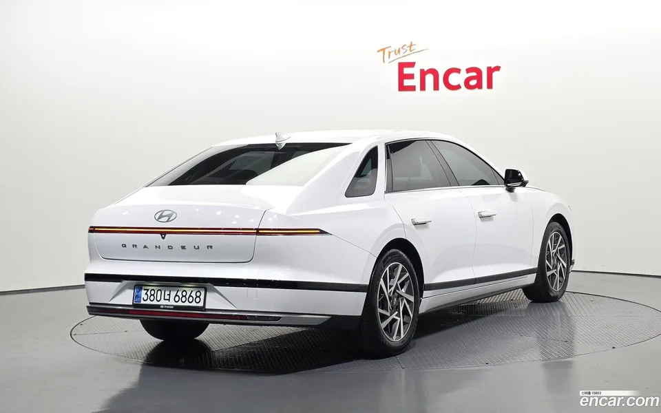 Hyundai Grandeur 3.5 LPG 2WD 2023 — миниатюра 2