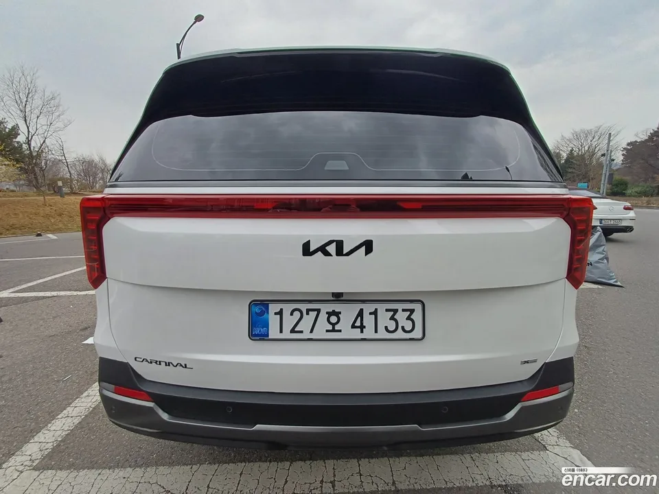 Kia Carnival 7 X Line 2026 — миниатюра 2