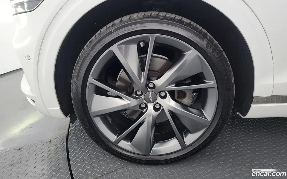 Genesis GV70 2.5T 2WD 2022 — миниатюра 5